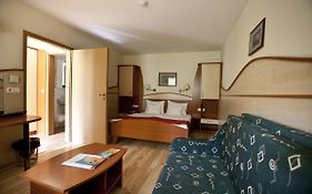Hotel Makar Sport&Atrium